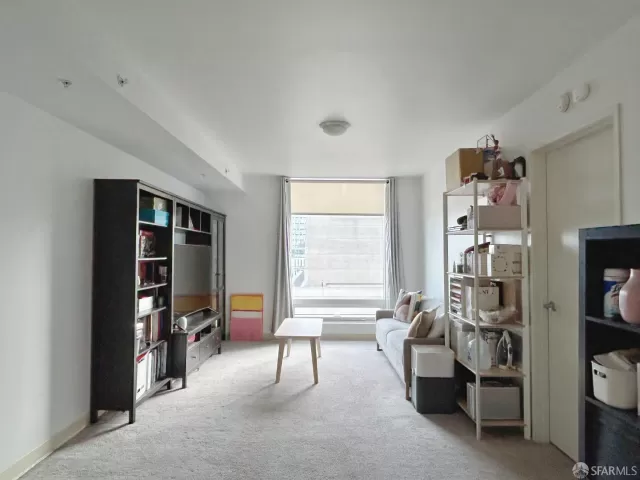 MLS: 425056210 Condo For Sale