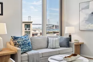 Photo #4: 425056923 Listing 