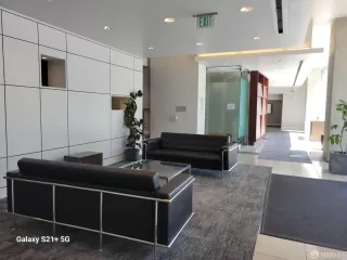 Photo #2: 425057202 Listing 