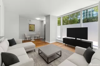 Photo #6: 425057296 Listing 