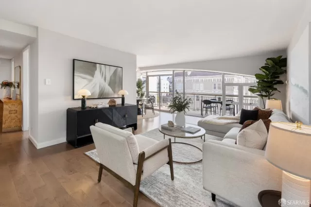 MLS: 425057413 Condo For Sale