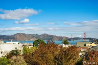 Photo #1: 425057738 Listing