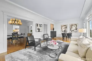 Photo #6: 425057738 Listing