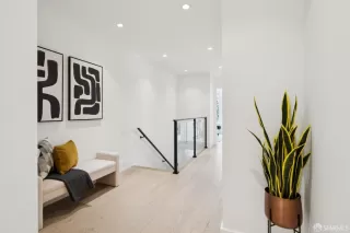 Photo #3: 425057841 Listing