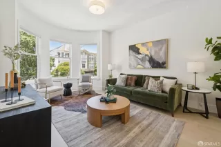 Photo #6: 425057841 Listing