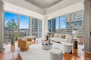 More Details about MLS # 425058390 : 255 BERRY STREET #701