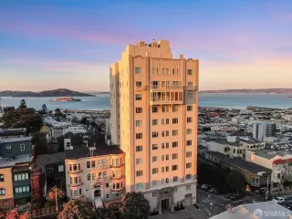 Photo #6: 425059424 Listing 