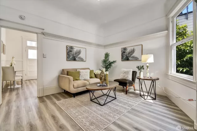 MLS: 425059752 Condo For Sale