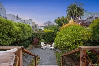 Photo #5: 425059756 Listing 