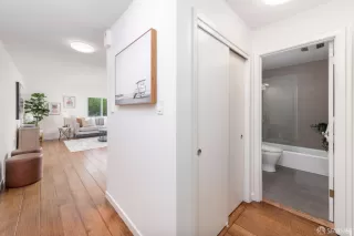 Photo #6: 425060155 Listing