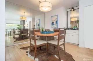 Photo #4: 425060217 Listing 