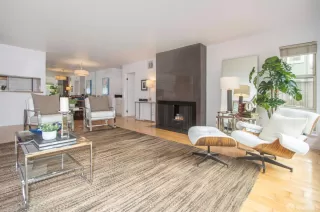 Photo #6: 425060217 Listing 