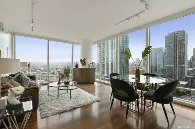 MLS: 425060368 Condo For Sale