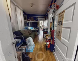 Photo #5: 425060761 Listing