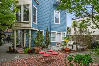 Photo #3: 425061233 Listing 
