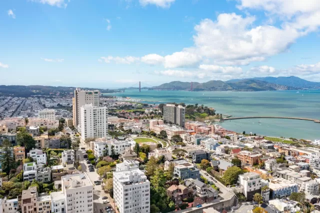 MLS: 425061430 Condo For Sale