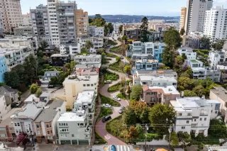 Photo #3: 425061430 Listing