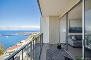 Photo #5: 425061533 Listing 