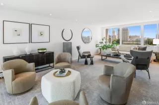 Photo #3: 425061740 Listing