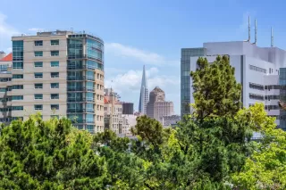 Photo #5: 425062238 Listing