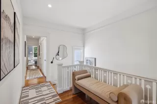 Photo #3: 425062530 Listing