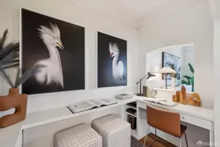 Photo #5: 425062530 Listing