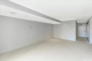 Photo #6: 425062570 Listing 