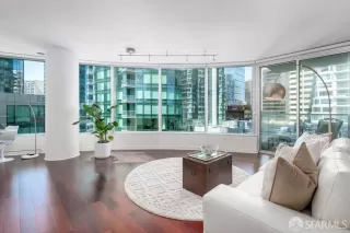 Photo #2: 425062626 Listing 