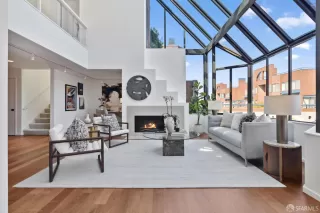 More Details about MLS # 425062946 : 170 PACIFIC AVENUE #6