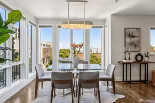 Photo #3: 425063078 Listing