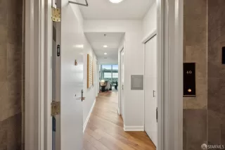 Photo #3: 425063881 Listing