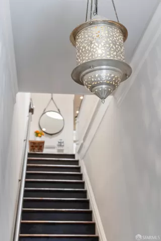 Photo #6: 425064419 Listing 