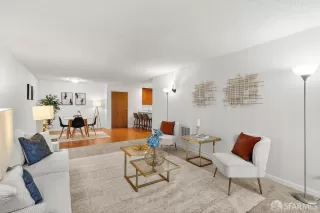 Photo #5: 425064895 Listing 