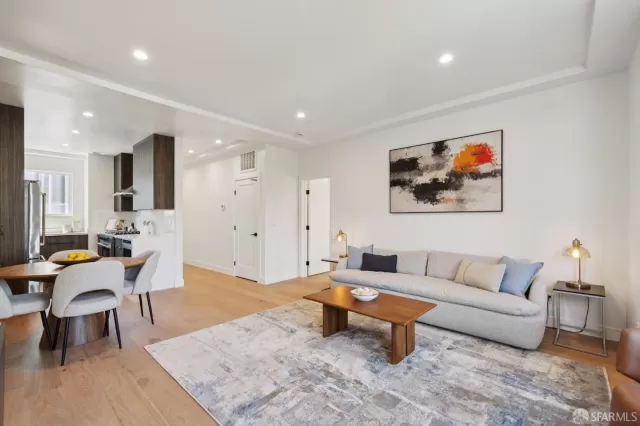 MLS: 425065265 Condo For Sale