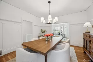 Photo #5: 425065469 Listing 