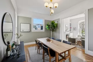 Photo #4: 425065726 Listing 