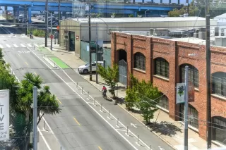 Photo #5: 425066004 Listing 