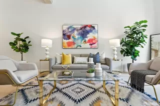 Photo #5: 425066170 Listing