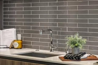 Photo #5: 425066227 Listing