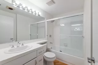 Photo #6: 425066384 Listing 