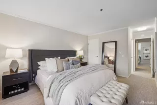 Photo #6: 425066401 Listing 