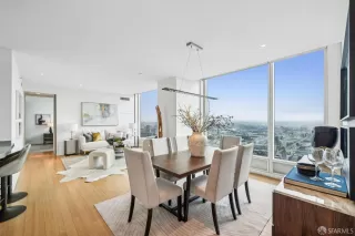 Photo #1: 425066658 Listing