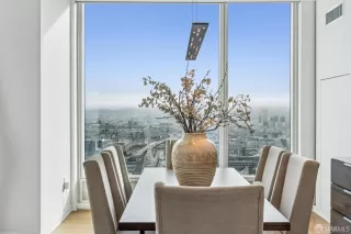 Photo #5: 425066658 Listing