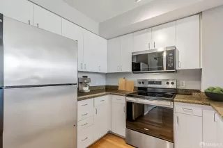 Photo #5: 425067099 Listing 