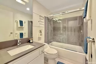 Photo #6: 425067184 Listing