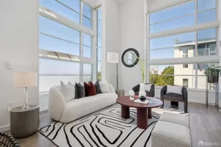 More Details about MLS # 425067531 : 175 BLUXOME STREET #301
