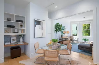 Photo #5: 425067755 Listing 