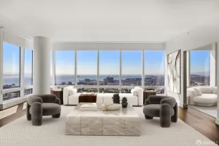 Photo #1: 425067794 Listing