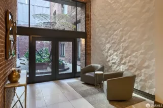 Photo #4: 425068208 Listing 