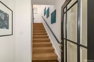 Photo #3: 425068664 Listing